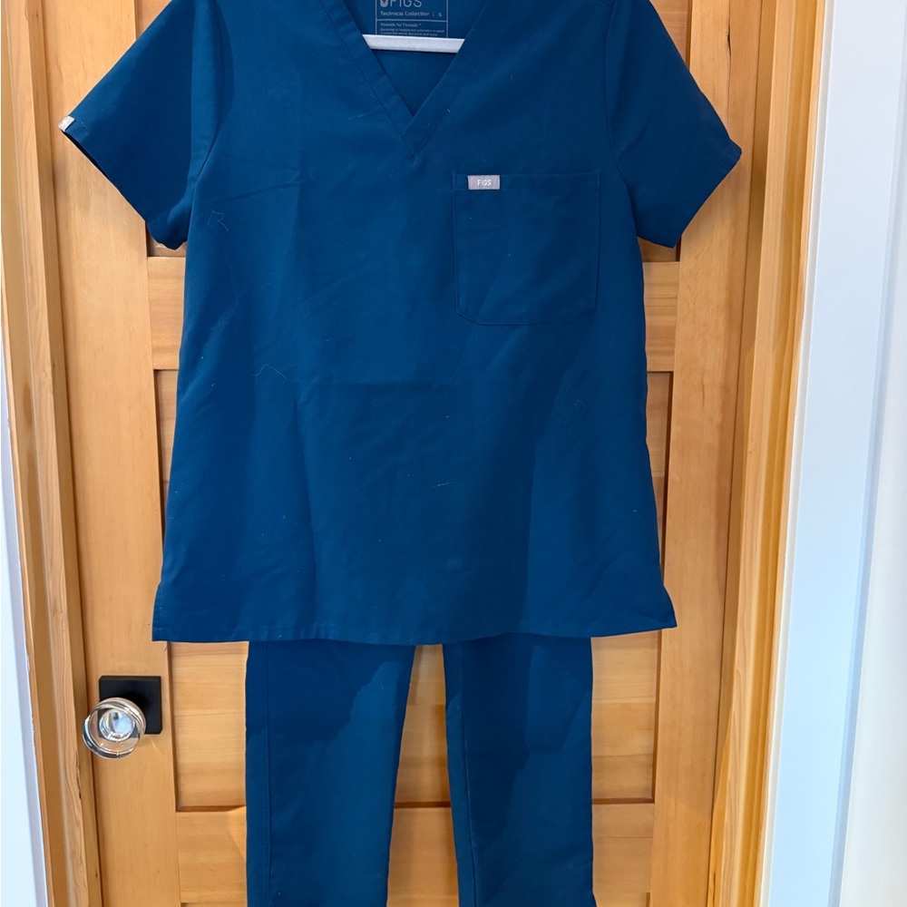 Figs scrub set - image 1